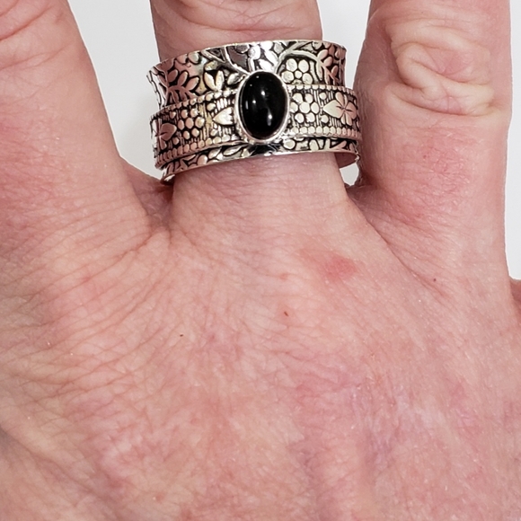 Black onyx gemstone, 925 silver ring, spinner ring - Picture 3 of 8